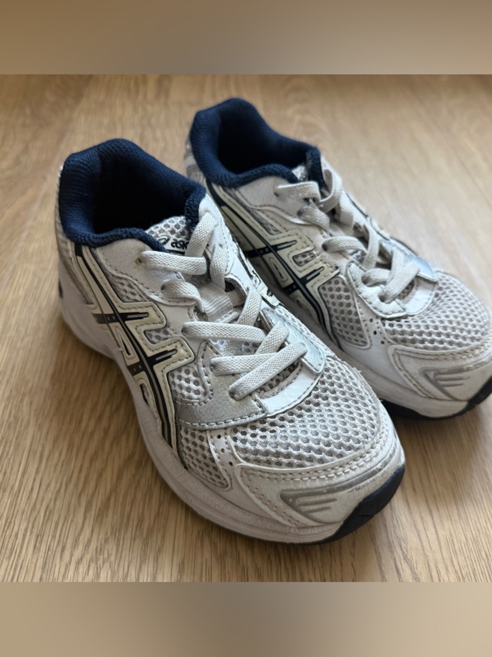 ASICS GEL 1130 Low Cream/ White / Midnight Blue for Toddler Size K11